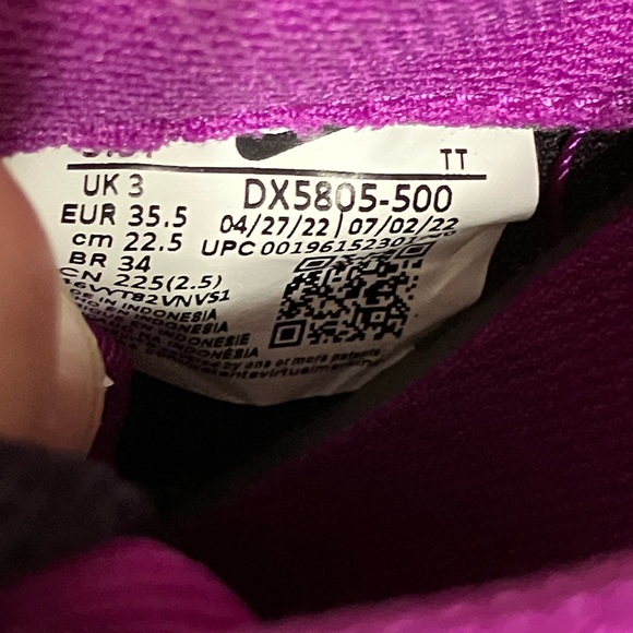 Nike Air Force 1 Low Sz 3.5 Y Style: DX5805-500 EUC Purple/Black - Picture 11 of 12